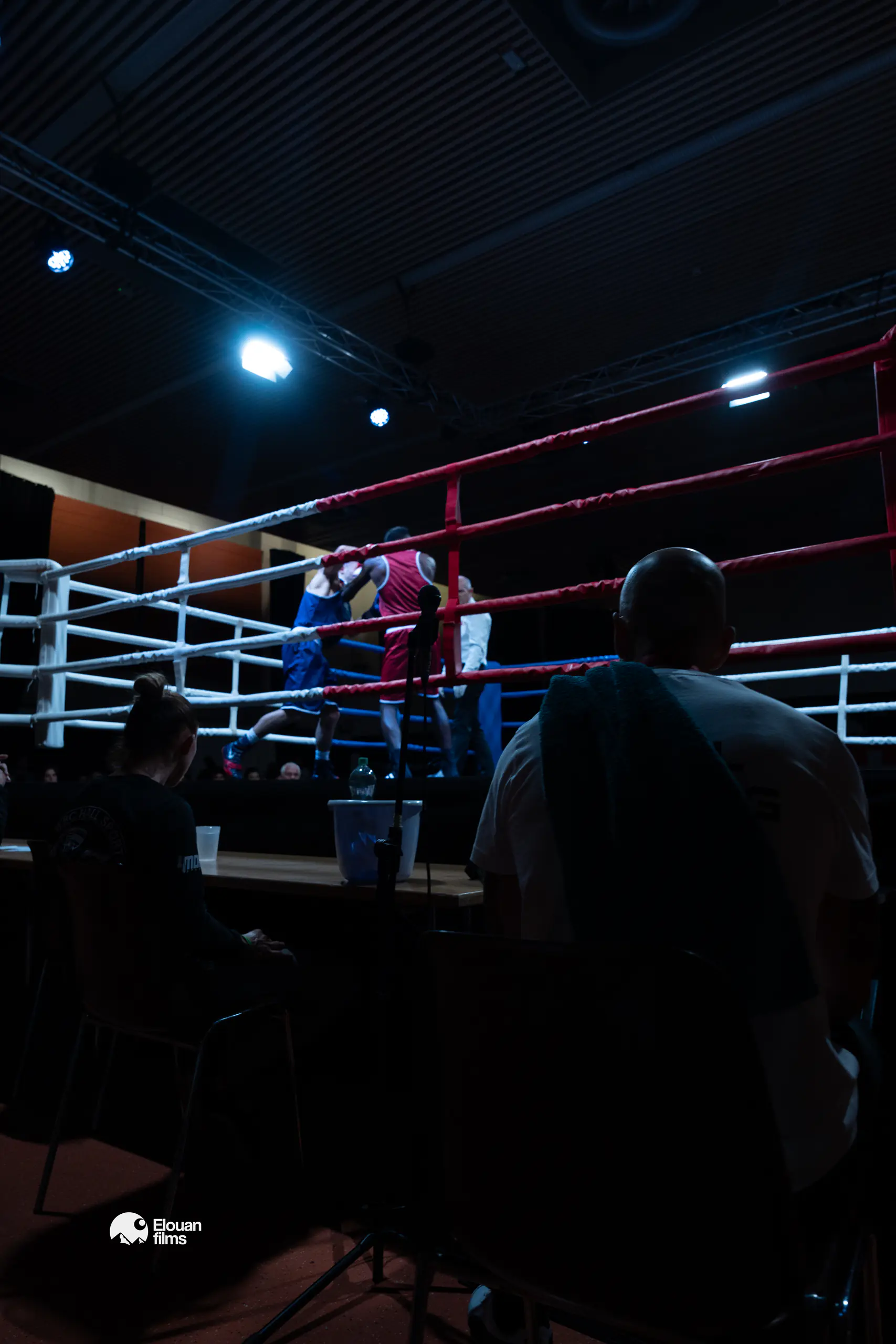 Gala de Boxe — Uppercut spectaculaire