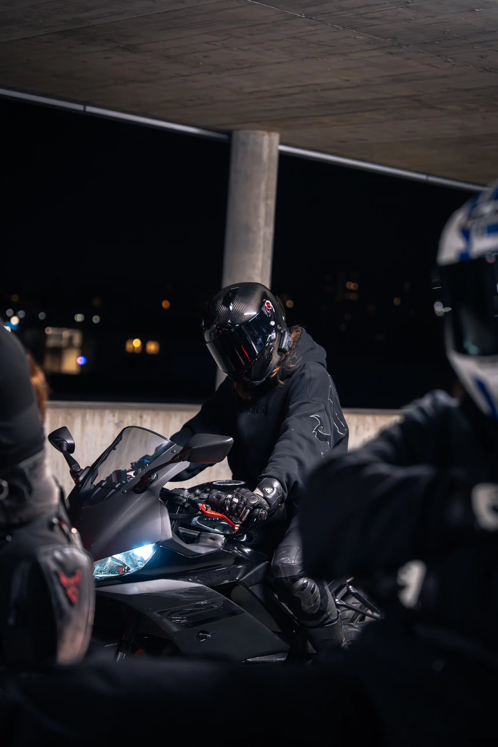 Shadow Rider — Gros plan sur les détails mécaniques